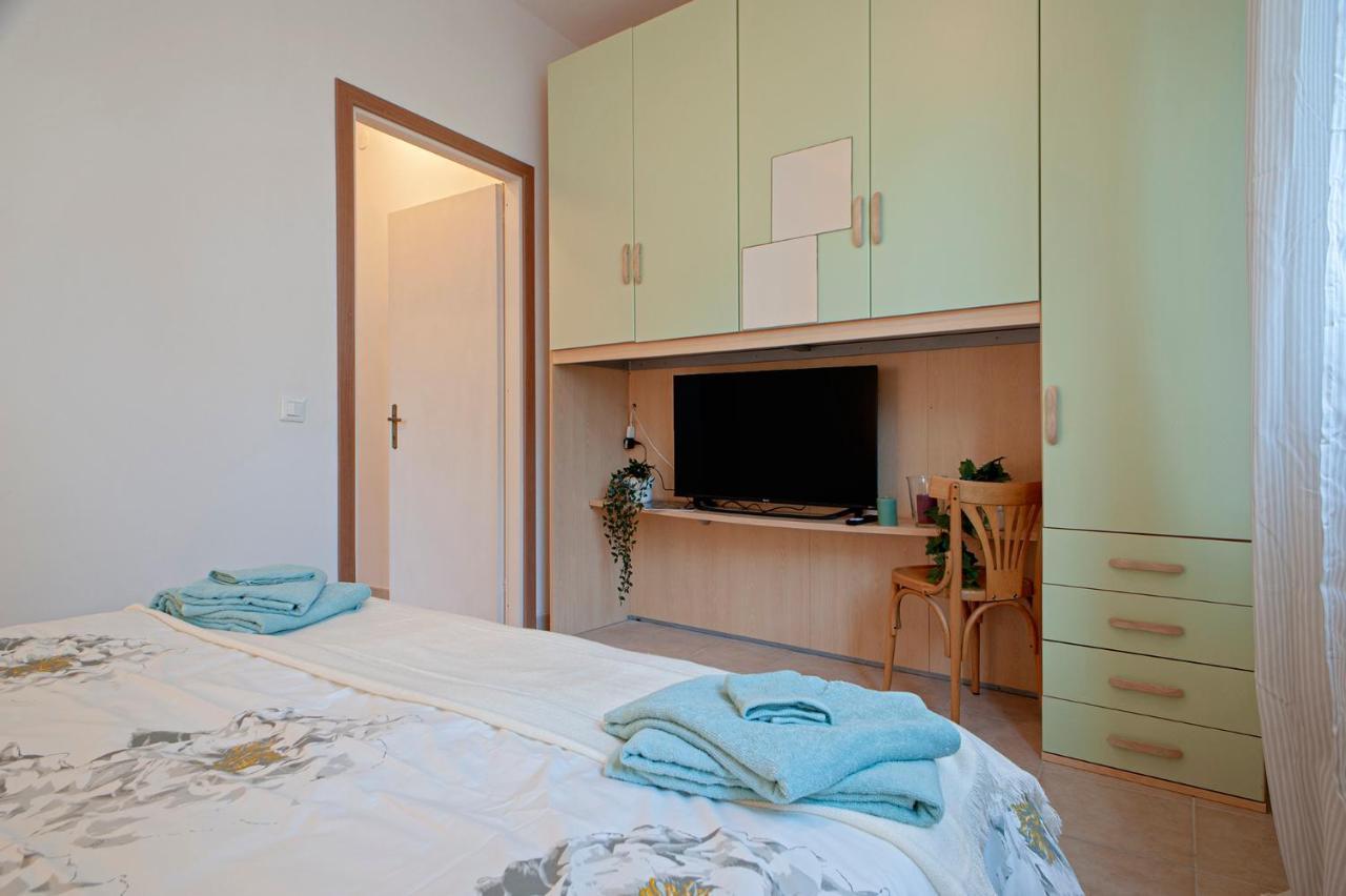 L'Angolo Di Grace Apartment Livorno Exterior photo